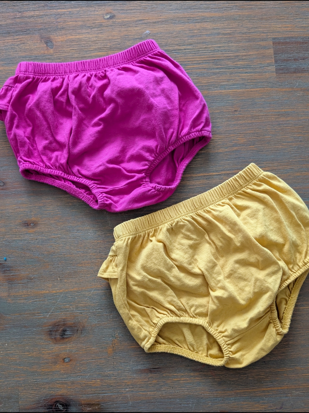 Old Navy Kids Bloomers in Fuchsia and Mustard - Set Of 2